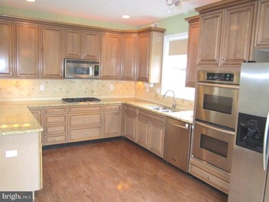 64 Brecknock Ct, Newtown, PA 18940 - photo 3