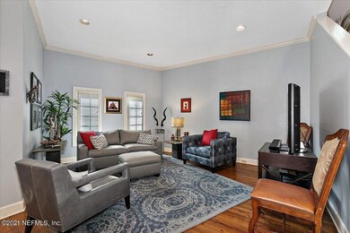 06-Living Room
