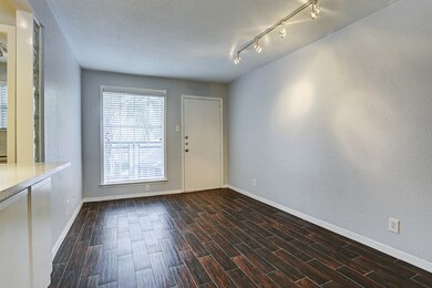 2023 Huldy St unit 10, Houston, TX 77019 - photo 2