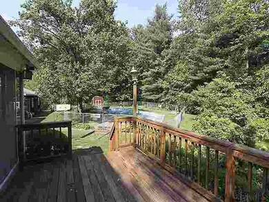 1038 Mohegan Rd, Schenectady, NY 12309 - photo 4