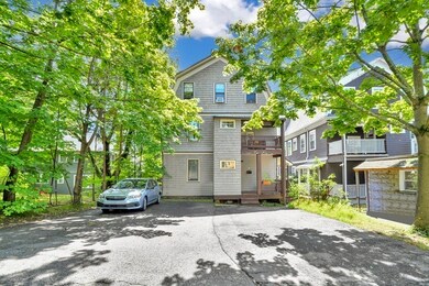 105 Colbourne Crescent unit 2, Brookline, MA 02445 - photo 2