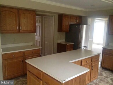 110 Johnsberg Ln, Bowie, MD 20721 - photo 4