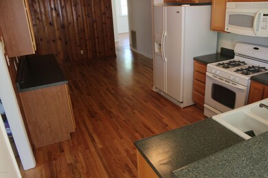 1019 Decatur Rd, Jacksonville, NC 28540 - photo 6