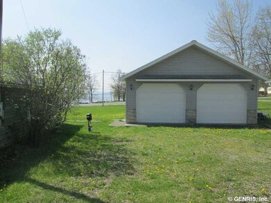 Garage.