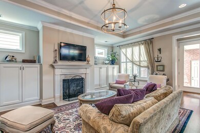 Living area off kitchen and breakfast room