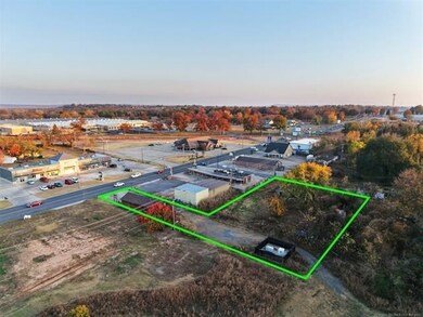 1917 N York St, Muskogee, OK 74403 - photo 5