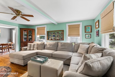 156 Old Tavern Rd Howell, NJ-06