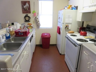 Kitchen Unit 3