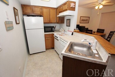 804 S Memorial Blvd unit 1F, Kill Devil Hills, NC 27948 - photo 5