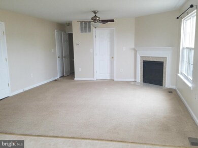 837 Autumn Ridge Rd, Culpeper, VA 22701 - photo 4