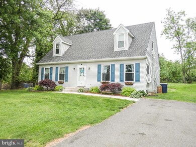 15 Lotus Ave, Woodstown, NJ 08098 - photo 2