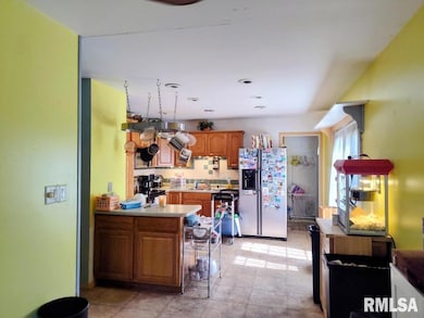 2134 W Lawrence Ave, Springfield, IL 62704 - photo 5