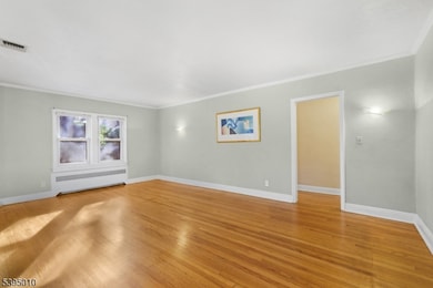 654 Suffern Rd, Teaneck, NJ 07666 - photo 2