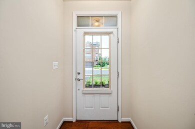 6601 Bartrams Forest Ln, Haymarket, VA 20169 - photo 7