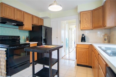 More Kitchen