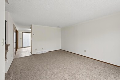 1496 Granada Ave N, Saint Paul, MN 55128 - photo 3