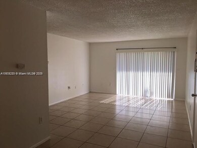 437 Executive Center Dr unit 209, West Palm Beach, FL 33401 - photo 7