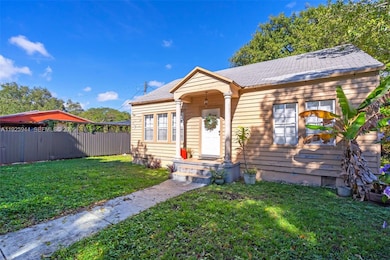 2271 SW 11th St, Miami, FL 33135 - photo 3