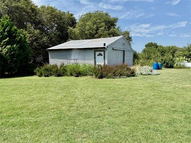 21553 Oklahoma 73, Clinton, OK 73601 - photo 5