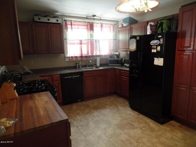 164 W Water St unit 166, Muncy, PA 17756 - photo 2