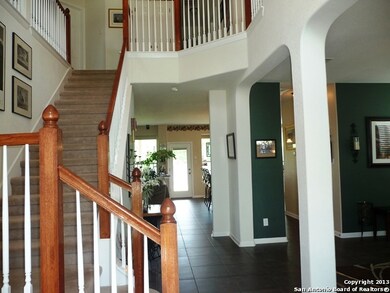 8206 Piney Wood Run, San Antonio, TX 78255 - photo 2