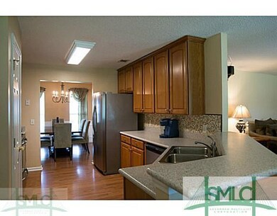 Kitchen. Kitchen with Breakfast Bar