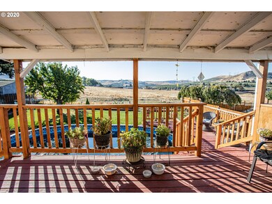 667 Brentwood Dr E, the Dalles, OR 97058 - photo 3