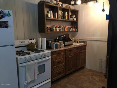 123 Kemadobi Cir W, Dingmans Ferry, PA 18328 - photo 5