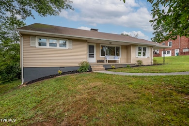 1140 Foxcroft Rd, Bristol, VA 24201 - photo 2