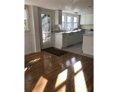 507 Washington St, Holliston, MA 01746 - photo 3