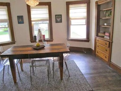 75 Northampton St, Easthampton, MA 01027 - photo 4