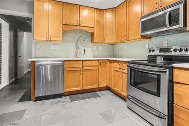 26457 Bagley Rd, Olmsted Falls, OH 44138 - photo 3