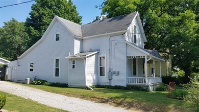 449 N Fisher St, Wabash, IN 46992 - photo 2