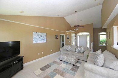 737 Royal Cir, Howard, OH 43028 - photo 7