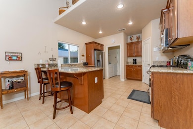 3103 W Wren Ave, Visalia, CA 93291 - photo 7