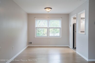 33 Center St unit 2, Matawan, NJ 07747 - photo 6
