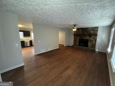 4687 Hilltop Dr NW, Acworth, GA 30101 - photo 3