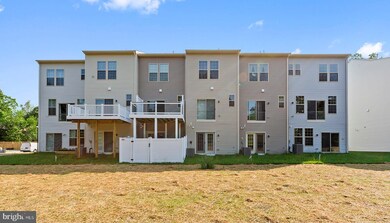 8179 Hollow Ct, Severn, MD 21144 - photo 3