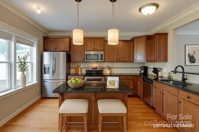 365 Battery Cir, Clover, SC 29710 - photo 7