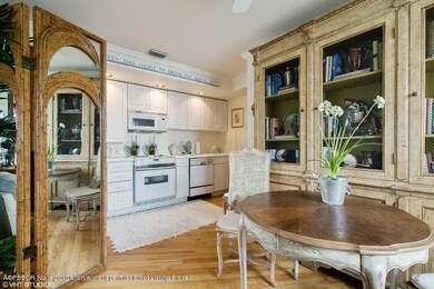 6 Kitchen & Dining Area
