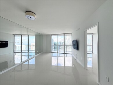 Icon Brickell Tower 1 unit 4812, Miami, FL 33131 - photo 2