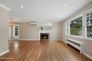 2 Watchtower Ln, Old Greenwich, CT 06870 - photo 3