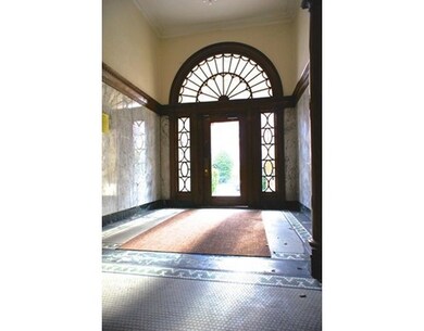 21 Park Vale Ave unit 9, Allston, MA 02134 - photo 4