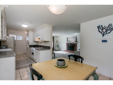 1705 Linnea Ave, Eugene, OR 97401 - photo 6