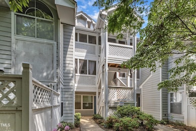01-4907 Hollenden Dr #106-26