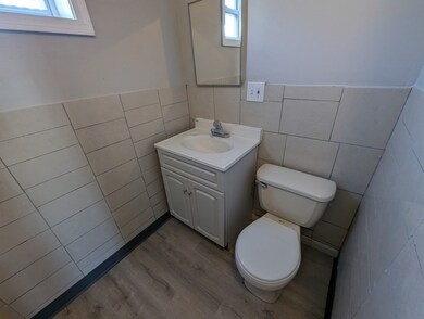 22 Flint St, Fall River, MA 02723 - photo 5