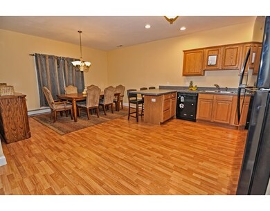 37 Fagan St unit 37, Uxbridge, MA 01569 - photo 2