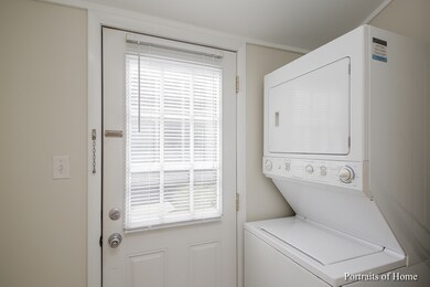 3604 Bobwhite Ln, Rolling Meadows, IL 60008 - photo 4