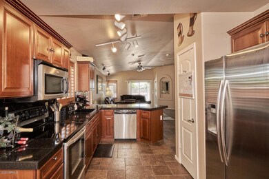Kitchen2
