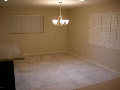8407 E Rancho Vista 008
